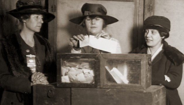 Bing Women's History Quiz