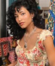 Andrea Chaparro as María José Sevilla (M.J)