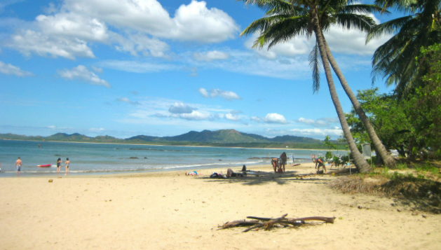 Playa Tamarindo in costa rica