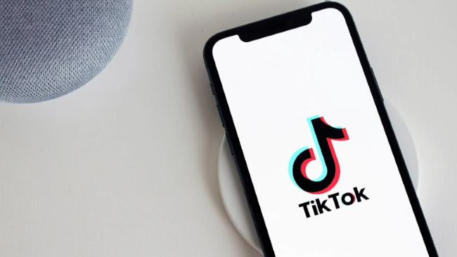 How to get Chinese TikTok on iOS and Android
